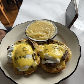 Vicki B's - Filet minion Benedict - Seafood Near Me - Manteo, North Carolina Vicki B's - Filet minion Benedict - Seafood Near Me - Manteo, North Carolina