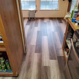 Kitchen to dinning room