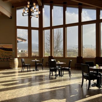 Mt Hood Winery - Wineries Near Me - Hood River, Oregon Mt Hood Winery - Wineries Near Me - Hood River, Oregon