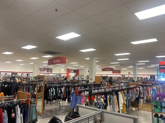 TJ MAXX HOME GOODS - Updated August 2025 - 16 Photos & 26 Reviews - 235 Coburg Rd, Eugene