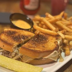 Cala’s - Prime Rib Sandwich