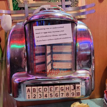 Orphan Andy's - Mini Juke box at each booth - Diners Near Me - San Francisco, California Orphan Andy's - Mini Juke box at each booth - Diners Near Me - San Francisco, California