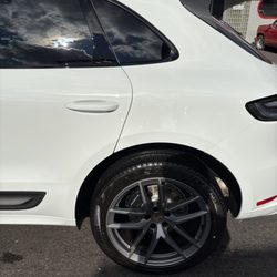 Mid City Hand Car Wash - Tire shine