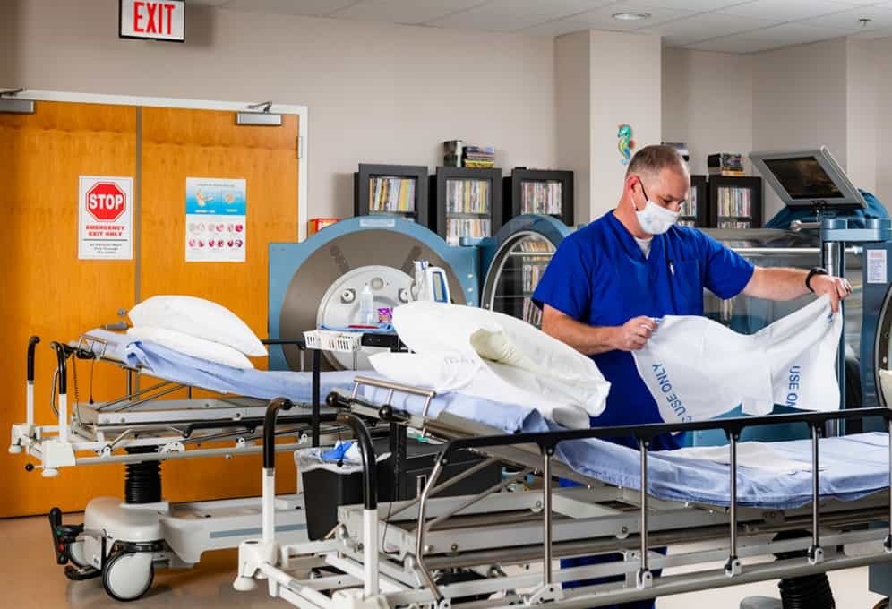 REGENERATIVE & HYPERBARIC MEDICINE Updated March 2025 25 Photos