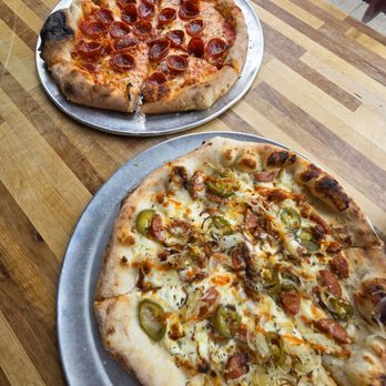 DUDE'Z Woodfired Pizza - Pizza Near Me - Seattle, Washington
