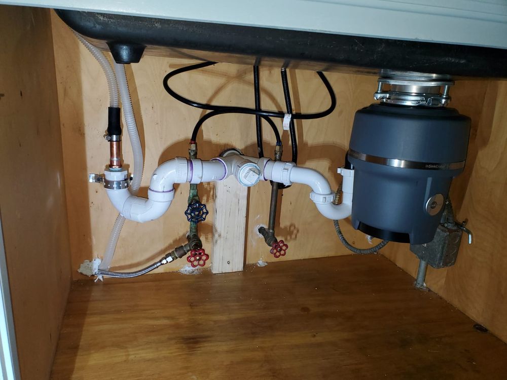 Slide of Master Trade Plumbing