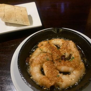 Pintxo Pincho Tapas Bar - Gambia's Al ajillo - be sure to dip the bread!! - Spanish Near Me - Woburn, Massachusetts