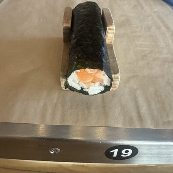 The Bar - Hand Rolls by Seabutter - Salmon roll - Sushi Bars Near Me - Los Angeles, California The Bar - Hand Rolls by Seabutter - Salmon roll - Sushi Bars Near Me - Los Angeles, California