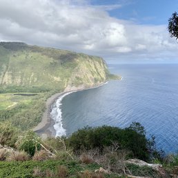 This is it...the scenic Big Island coastline from Waipi'o Valley Lookout. This is it...the scenic Big Island coastline from Waipi'o Valley Lookout.