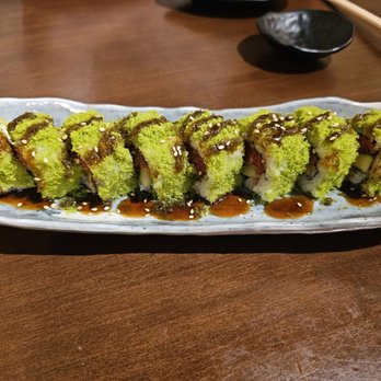 Oops! Sushi & Sake Bar - Crunchy Spicy Tuna Roll - Sushi Bars Near Me - Los Angeles, California Oops! Sushi & Sake Bar - Crunchy Spicy Tuna Roll - Sushi Bars Near Me - Los Angeles, California