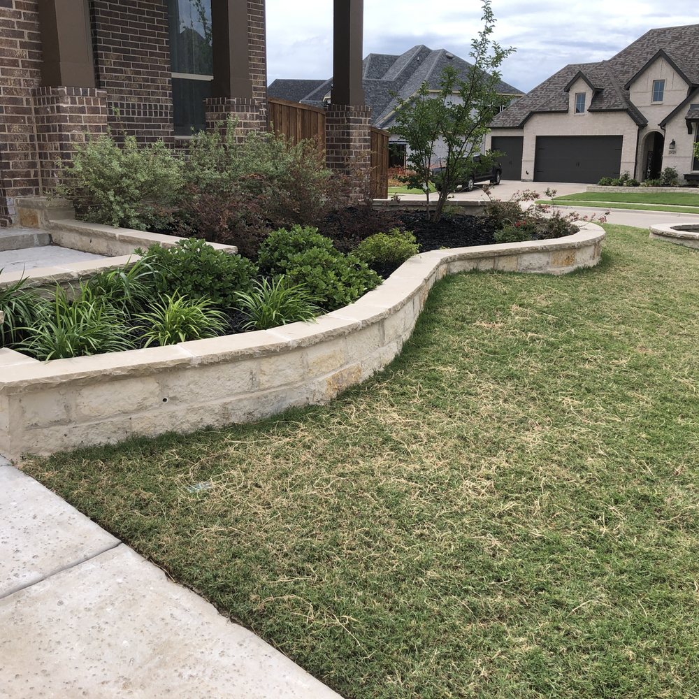 V&M Modern Builders - Front yard landscaping - General Contractors Near Me - Frisco, Texas V&M Modern Builders - Front yard landscaping - General Contractors Near Me - Frisco, Texas