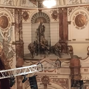 London Coliseum - Performing Arts Near Me - London, XGL London Coliseum - Performing Arts Near Me - London, XGL