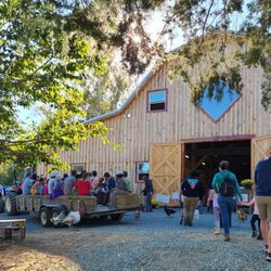 Sunrise Community Farm Center