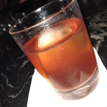 Earls Kitchen + Bar - Triple threat old fashion - New American Near Me - Miami, Florida Earls Kitchen + Bar - Triple threat old fashion - New American Near Me - Miami, Florida