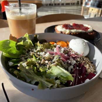 Zion Coffee Bar - Grain bowl and ricotta toast. - Coffee & Tea Near Me - Peoria, Illinois Zion Coffee Bar - Grain bowl and ricotta toast. - Coffee & Tea Near Me - Peoria, Illinois
