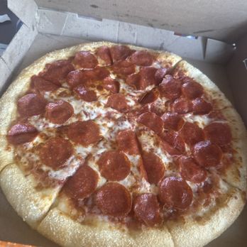 Little Caesars Pizza - Pepperoni pizza made well! Hot fresh loaded w pepperoni - Chicken Wings Near Me - San Antonio, Texas Little Caesars Pizza - Pepperoni pizza made well! Hot fresh loaded w pepperoni - Chicken Wings Near Me - San Antonio, Texas