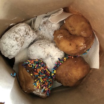 Daily Dozen Doughnut - Assorted Dozen - Bakeries Near Me - Seattle, Washington