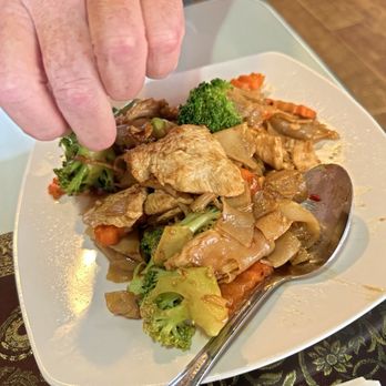 Rum Thai Bistro - Pad 33. Pad See Ew (lunch portion size) - Thai Near Me - Lincoln, California Rum Thai Bistro - Pad 33. Pad See Ew (lunch portion size) - Thai Near Me - Lincoln, California