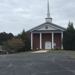 Ellenwood Oaks Community Church - Front of Worship Center