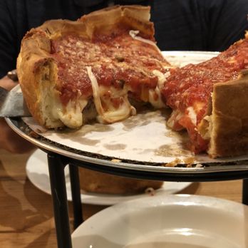 Giordano's - Pizza Near Me - Beavercreek, Ohio