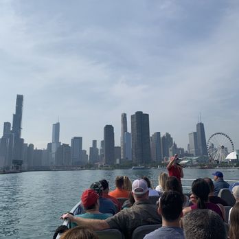 Seadog Cruises - Boat Charters Near Me - Chicago, Illinois Seadog Cruises - Boat Charters Near Me - Chicago, Illinois
