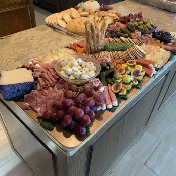 Rachel's Catering - Charcuterie boards - Caterers Near Me Rachel's Catering - Charcuterie boards - Caterers Near Me