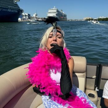 Pop Eye - Rental Pop-Eye boat in Dania Beach and Hollywood beach - Boat Tours Near Me - Hallandale Beach, Florida