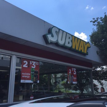 Subway - a car parked in front of a subway restaurant - Fast Food Near Me - Walterboro, South Carolina Subway - a car parked in front of a subway restaurant - Fast Food Near Me - Walterboro, South Carolina