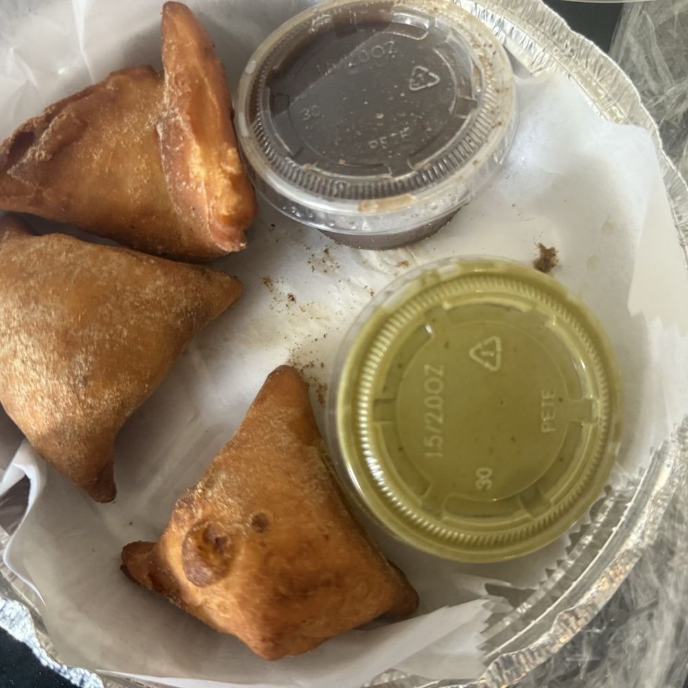 Best Biryani & More - Samosa (2 Nos.) - Indian Near Me - Jersey City, New Jersey