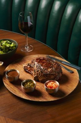 Orilla Bar & Grill by null