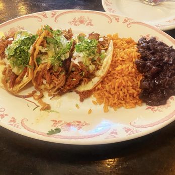 El Camino - Carnitas - Mexican Near Me - Fort Lauderdale, Florida El Camino - Carnitas - Mexican Near Me - Fort Lauderdale, Florida