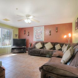 Loma Vista Assisted Living - Living Room