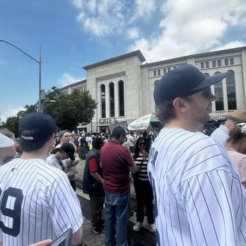 Yankee Stadium - Stadiums & Arenas Near Me - Bronx, New York Yankee Stadium - Stadiums & Arenas Near Me - Bronx, New York