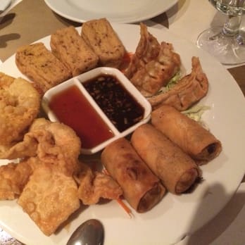 Djan's Thai Restaurant - Appetizer plate-crab wonton,gyoza,spring roll,fried tofu - Thai Near Me - Seattle, Washington