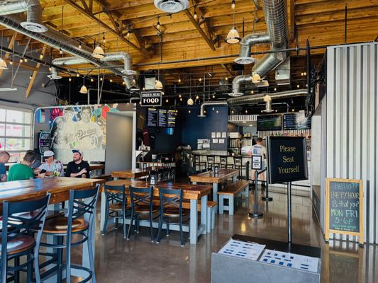 Servehzah Bottle Shop & Tap Room by null