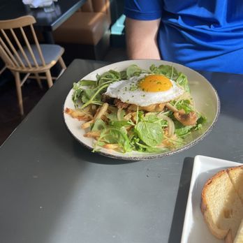 Black Lamb - Duck Leg Frites - New American Near Me - Boston, Massachusetts