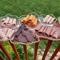 O'neil's Quality Foods - Olive loaf, hot sausage loaf (spicy!), old fashioned loaf, kielbasa loaf, beef jerky, Lebanon bologna