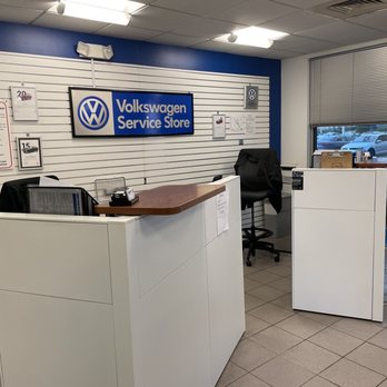 Stokes Volkswagen - Service Department counter. - Car Dealers Near Me - North Charleston, South Carolina Stokes Volkswagen - Service Department counter. - Car Dealers Near Me - North Charleston, South Carolina