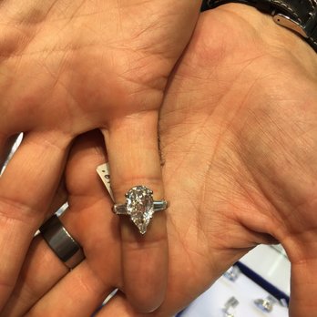 The Diamond Outlet  - Look at the size of the rock!! - Jewelry Near Me - Los Angeles, California