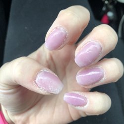 La Beaute' Nails & Spa Salon - Just left the salon, 2 hours later, and they refused to refund my money.