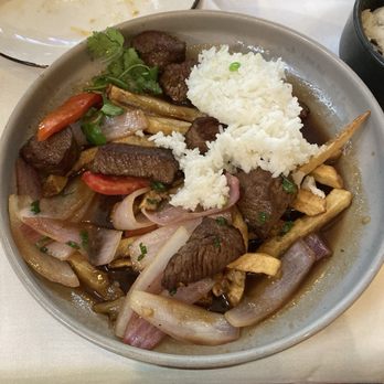 Limon - Lomo Saltado - Tapas/Small Plates Near Me - Burlingame, California Limon - Lomo Saltado - Tapas/Small Plates Near Me - Burlingame, California
