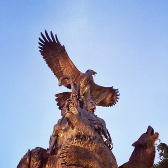 Confederation Park - Statue at the front! - Parks Near Me - Ottawa, Ontario