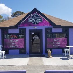 Island Smoke - Storefront