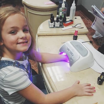 Planet Sol Salon - Reyna really enjoyed her first visit to a nail salon!! Thanks for being so patient, ladies! - Hair Salons Near Me - Corpus Christi, Texas