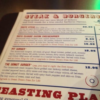 Red's True Barbecue - Barbeque Near Me - Manchester, XGM