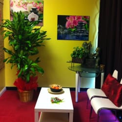 Happy Feet Massage - Waiting Room