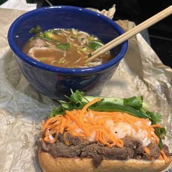 Phosho Dough - Rare Fresh Sliced Beef & Beef Ball Noodle Soup (PHO TAI BO VIEN), Lemongrass Beef Sandwich (BANH MI BO) - Vietnamese Near Me - Oakland, California Phosho Dough - Rare Fresh Sliced Beef & Beef Ball Noodle Soup (PHO TAI BO VIEN), Lemongrass Beef Sandwich (BANH MI BO) - Vietnamese Near Me - Oakland, California