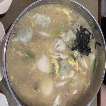 Hansang Tofu - Beef stew with dumplings and rice cake - Korean Near Me - Milpitas, California Hansang Tofu - Beef stew with dumplings and rice cake - Korean Near Me - Milpitas, California