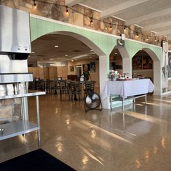 Riverview Restaurant - Dinning room