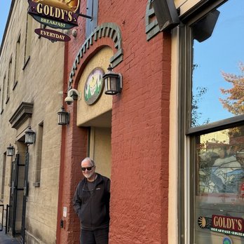 Goldy's Breakfast Bistro - Entrance - Breakfast & Brunch Near Me - Boise, Idaho